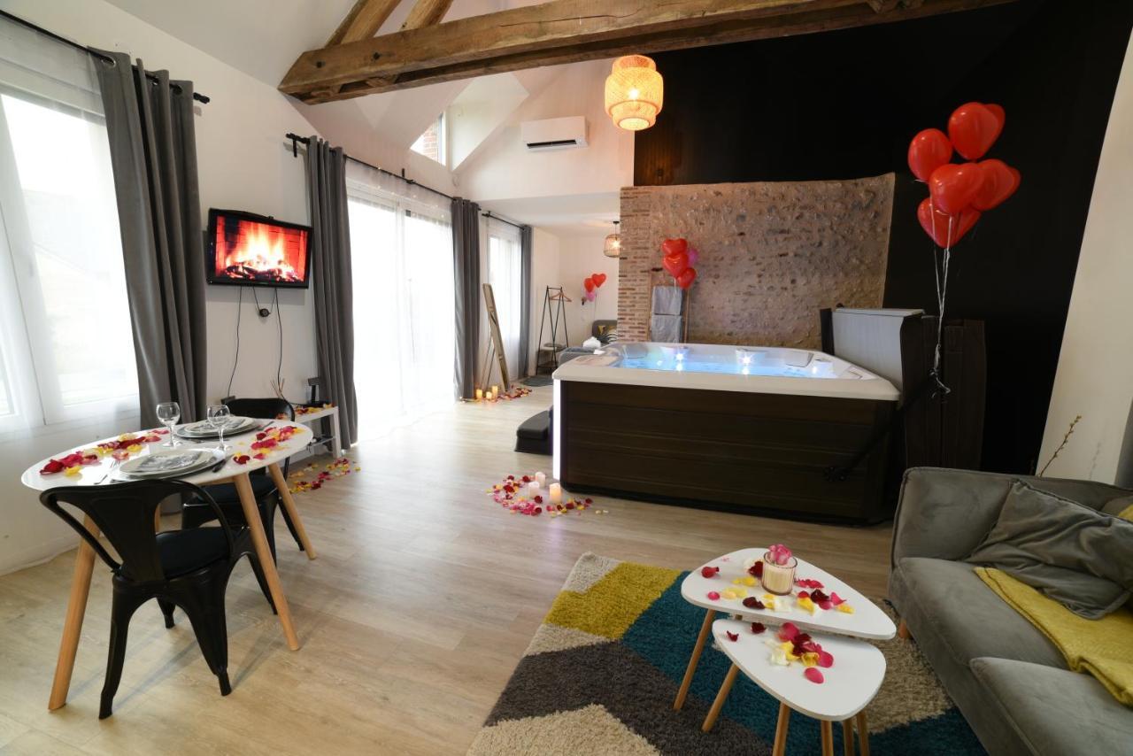 Eaudyssee Maison Avec Spa Privee - Loiret Ladon المظهر الخارجي الصورة