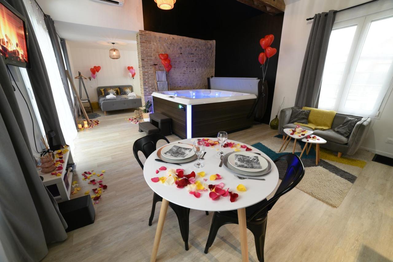 Eaudyssee Maison Avec Spa Privee - Loiret Ladon المظهر الخارجي الصورة